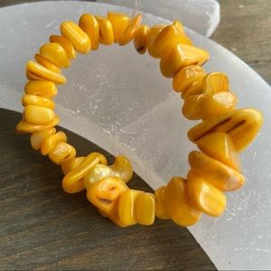 YELLOW CORAL CHUNKS BRACELET